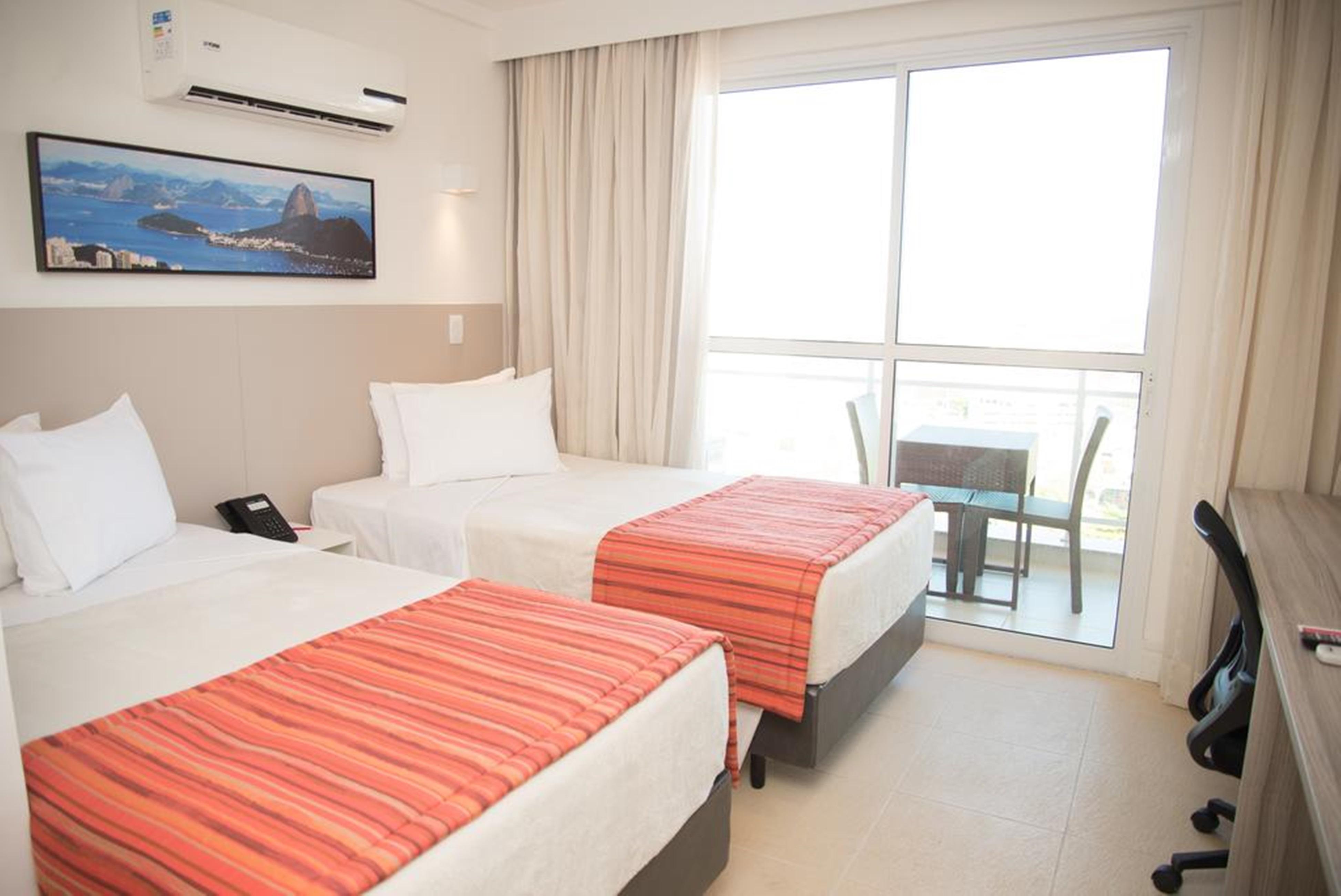 Ramada By Wyndham Macae Hotel & Suites Exteriör bild