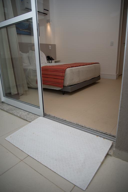 Ramada By Wyndham Macae Hotel & Suites Exteriör bild